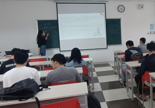 Thay đổi phương pháp dạy và học tiếng Nhật ở trường trung học phổ thông Việt Nam (Phần đầu)